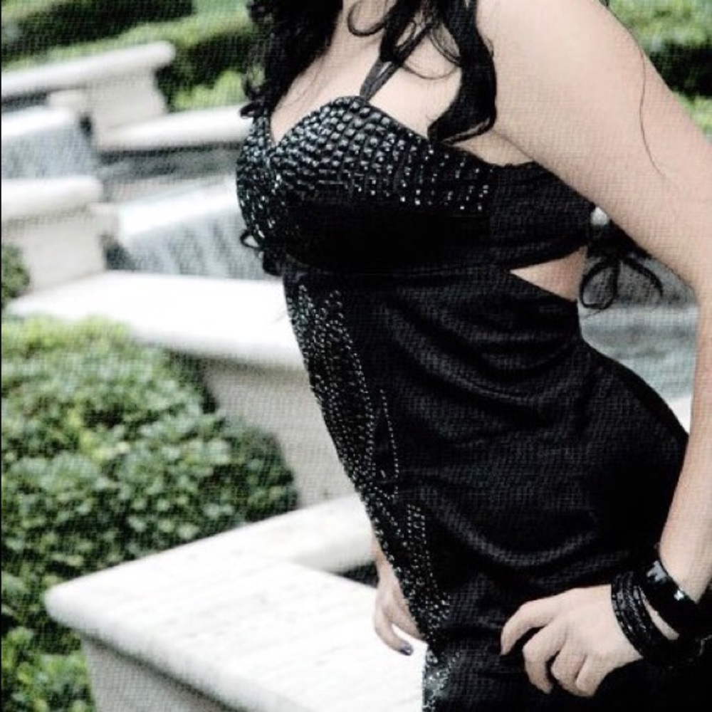 little black dress